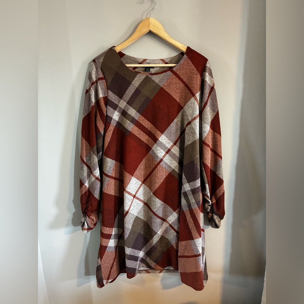 R & K Long Sleeve Plaid Tartan Swing Dress Size 12